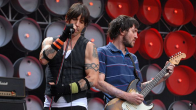 Photo of John Frusciante dice que Red Hot Chili Peppers tiene un “plan” para sacar un nuevo álbum después de ‘Unlimited Love’